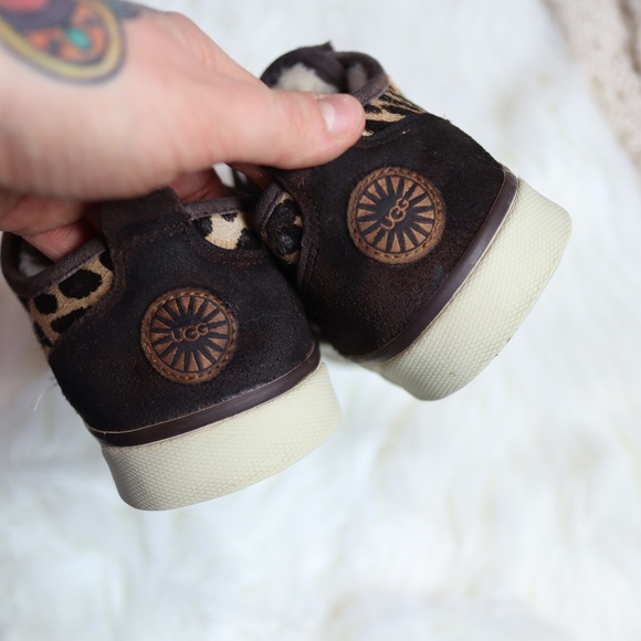 UGG Leopard Print Sneakers - Picture 3 of 5